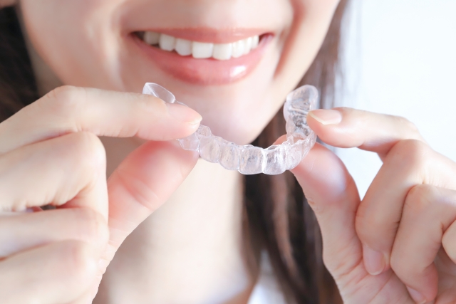 おとながマウスピース矯正に踏み出すきっかけって？