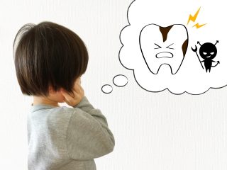 小児歯科の専門医とは？歯科医院選びの参考にしたほうがいい？